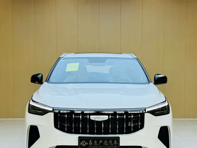 Geely Boyue — Фото автомобиля 3