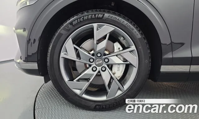 Genesis GV70 Electrified GV70 — Фото автомобиля 5