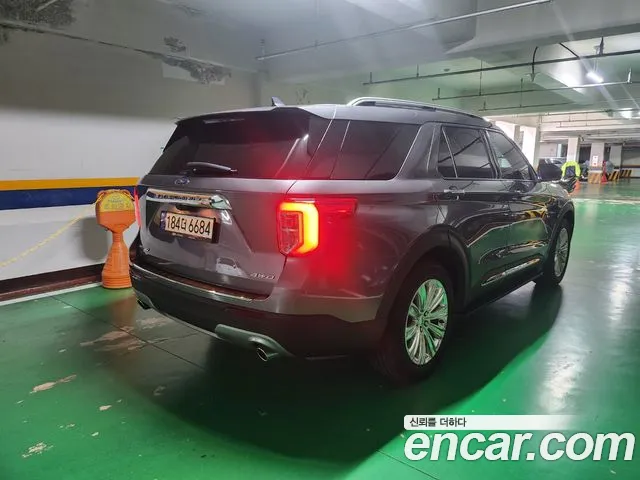 Ford Explorer Explorer 6 поколение — Фото автомобиля 3