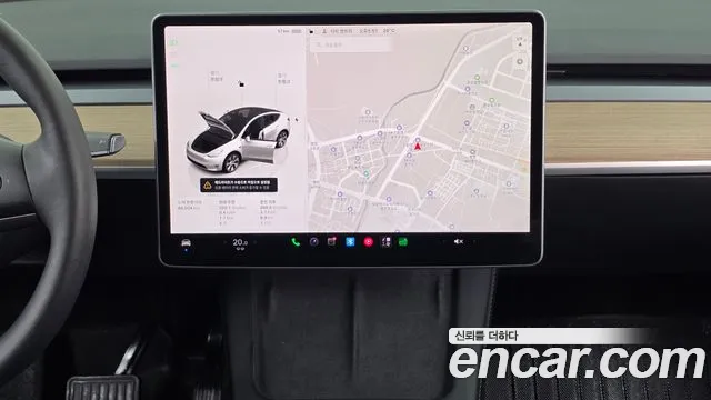 Tesla Model Y — Фото автомобиля 14