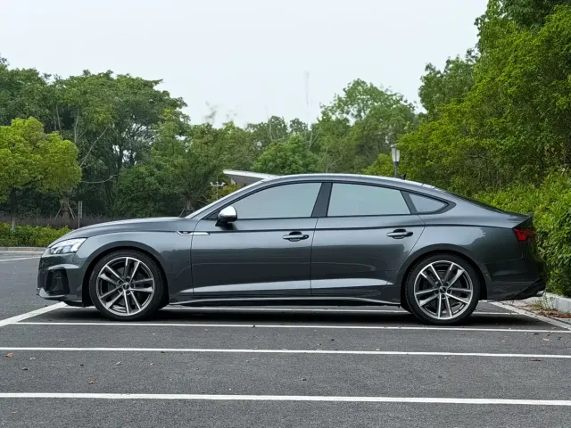 Audi Audi S5 2022 S5 3.0T Sportback — Фото автомобиля 3