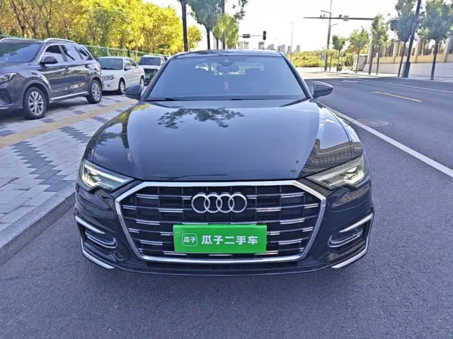 Audi A6L — Фото автомобиля 2