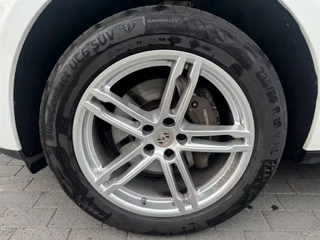 Porsche Macan — Фото автомобиля 2