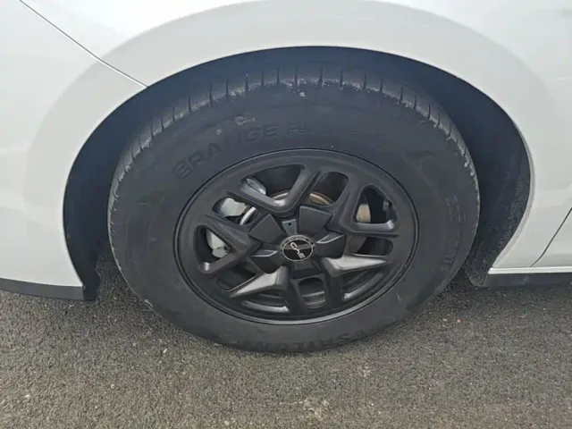 BYD Seal 05 DM-i — Фото автомобиля 22