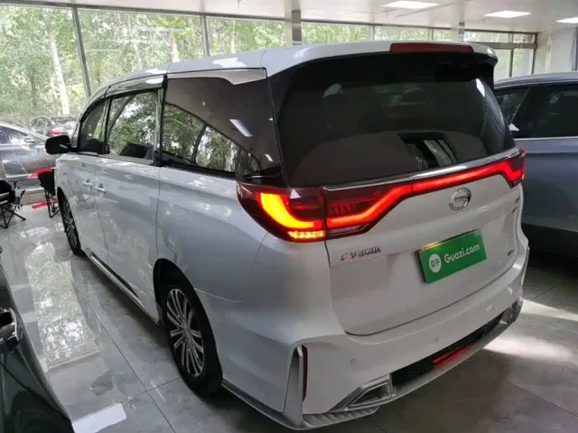 GAC Trumpchi M8 — Фото автомобиля 4