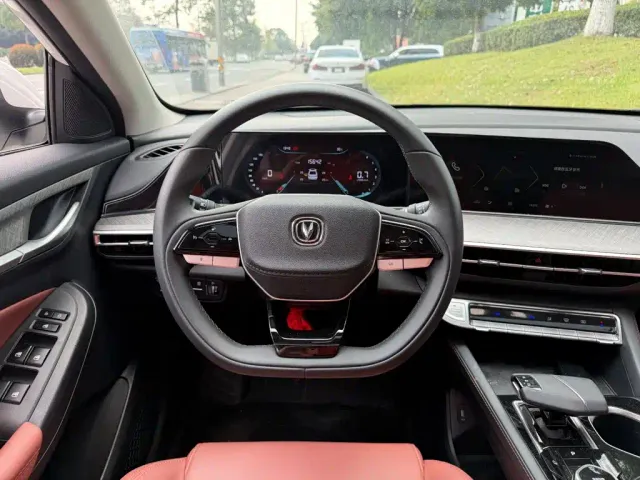 Changan Eado — Фото автомобиля 14
