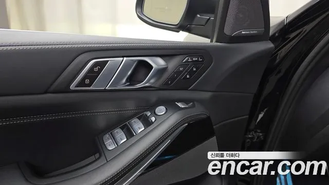 BMW X7 G07 — Фото автомобиля 30