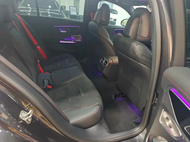 Mercedes-Benz C-Class AMG — Фото автомобиля 12