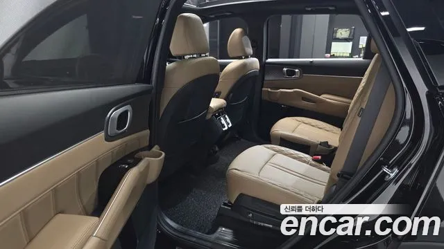 Kia Sorento — Фото автомобиля 16