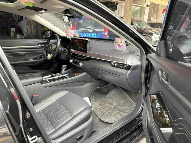 Nissan Teana — Фото автомобиля 6