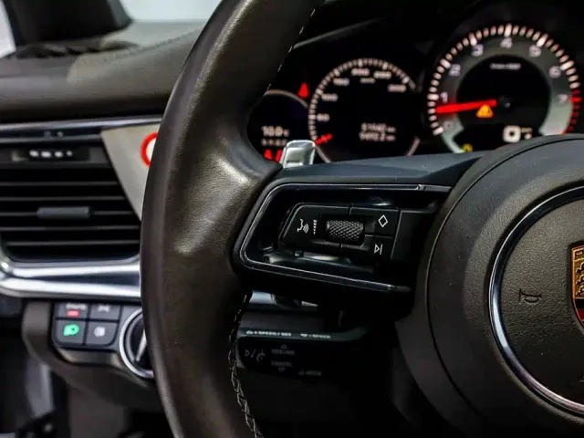 Porsche Panamera — Фото автомобиля 23