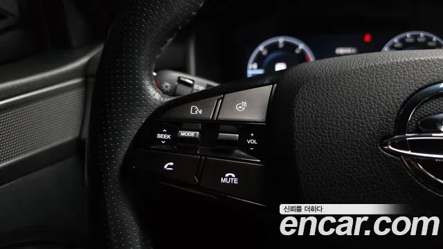 KG_Mobility_Ssangyong Rexton Новый Rexton Sport Khan Дизель 2.2 4WD — Фото автомобиля 25