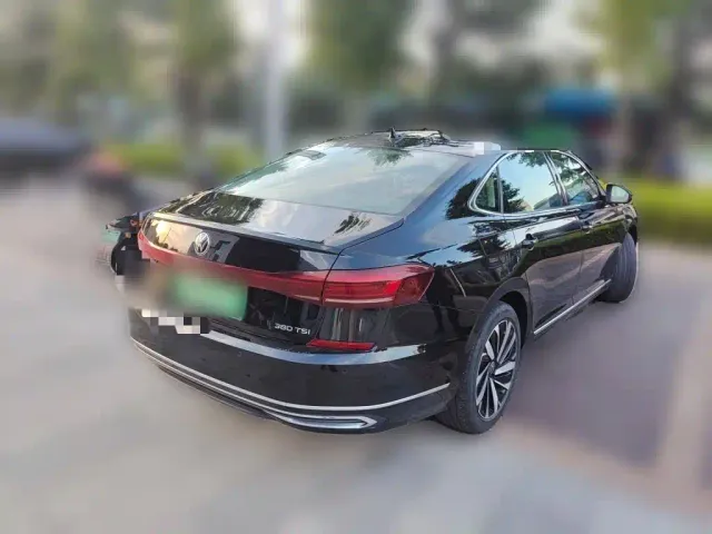 Volkswagen Passat — Фото автомобиля 4