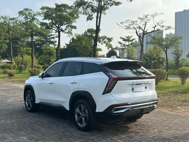 Geely Boyue L — Фото автомобиля 9