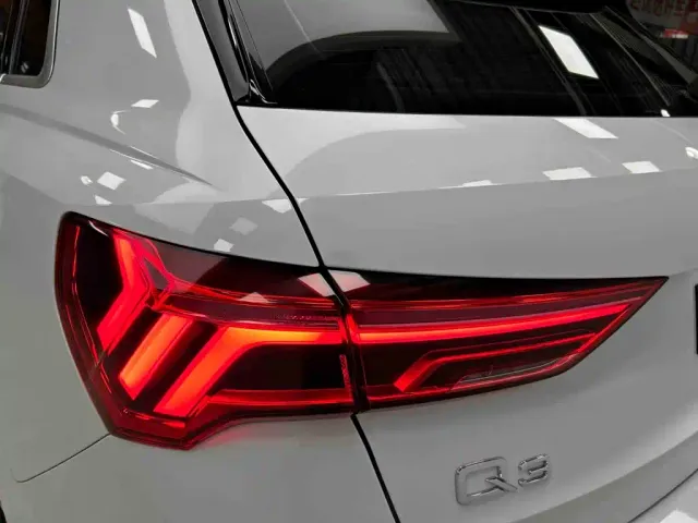 Audi Q3 — Фото автомобиля 24
