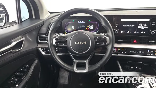 Kia Sportage Sportage 5-е поколение Дизель 2.0 2WD — Фото автомобиля 12