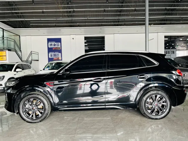 Hongqi HS5 — Фото автомобиля 3