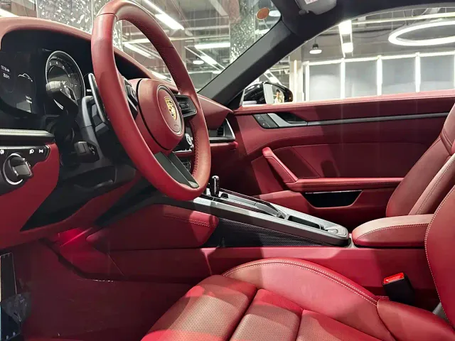 Porsche 911 — Фото автомобиля 9