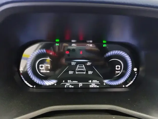 Geely Emgrand — Фото автомобиля 14