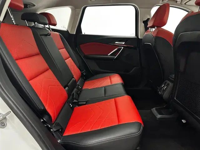 BMW X1 — Фото автомобиля 14