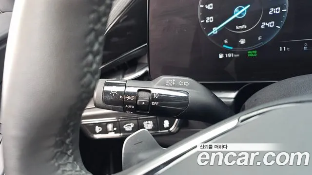 Kia Niro The All New — Фото автомобиля 29