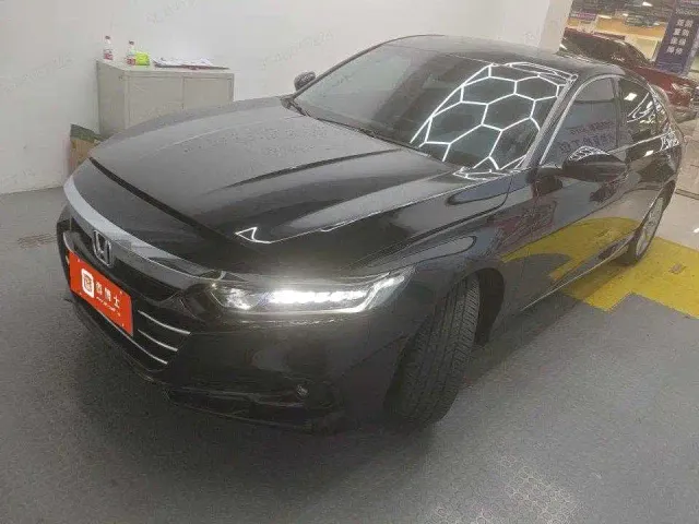 Фотография автомобиля — Honda Accord