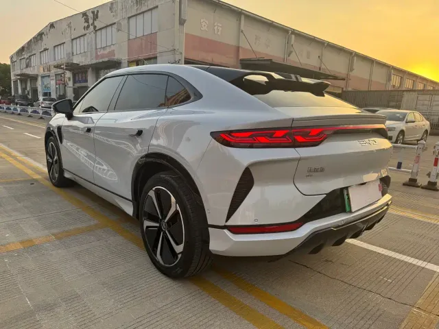 BYD Song L EV — Фото автомобиля 4
