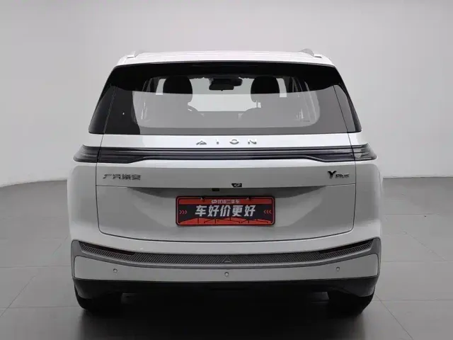 GAC Aion Y — Фото автомобиля 4