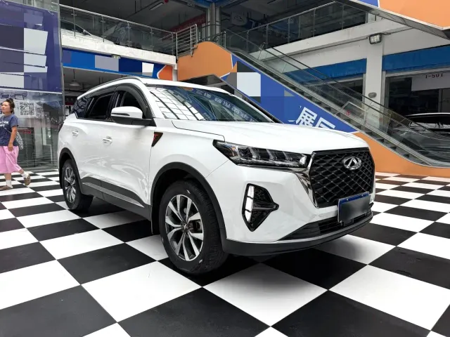 Chery Tiggo 7 PLUS — Фото автомобиля 3