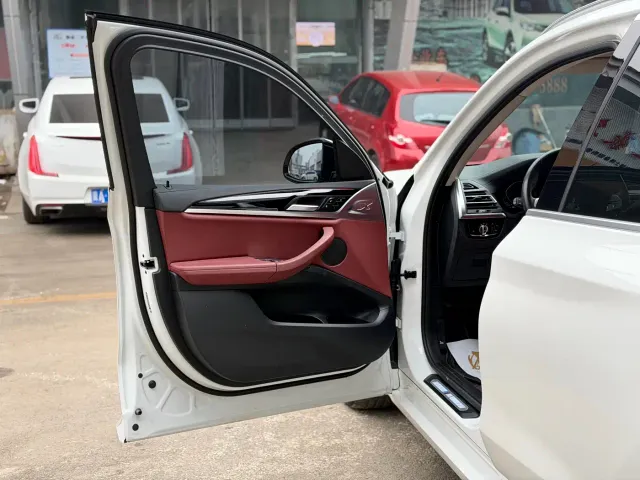 BMW X3 — Фото автомобиля 7