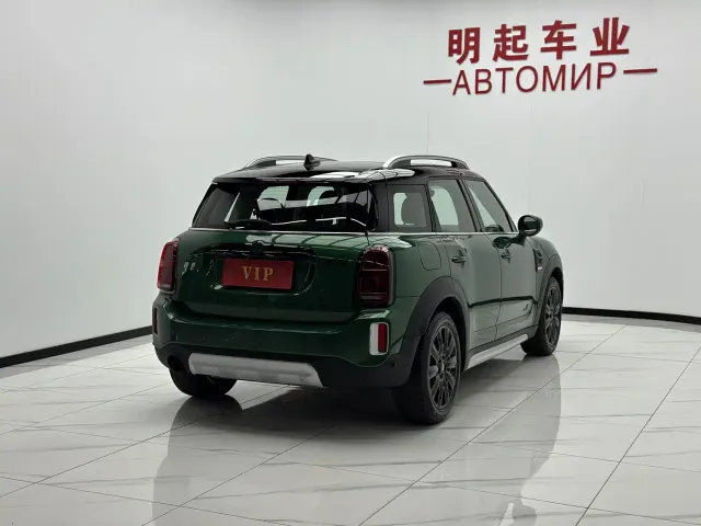 MINI Countryman — Фото автомобиля 9