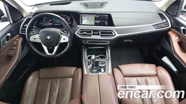 BMW X7 — Фото автомобиля 6