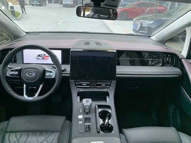 GAC Trumpchi M8 — Фото автомобиля 6