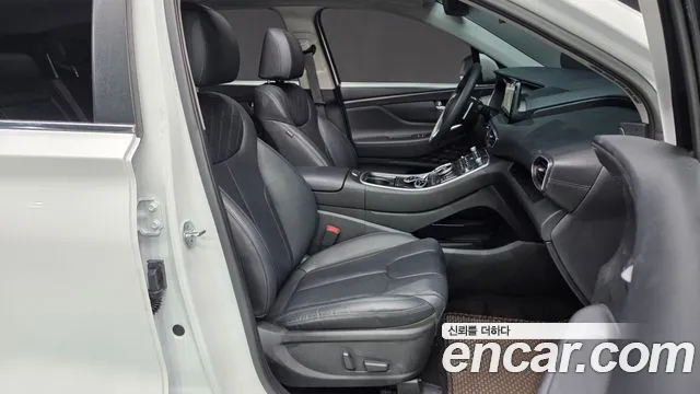Hyundai Santafe Новый Santa Fe Дизель 2.2 2WD — Фото автомобиля 22