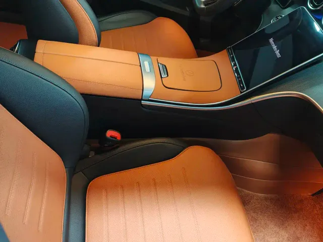 Mercedes-Benz C-Class — Фото автомобиля 10