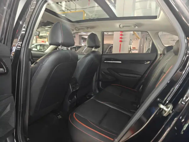 Kia Seltos — Фото автомобиля 7