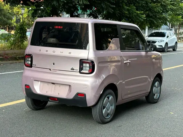 Geely Panda — Фото автомобиля 4