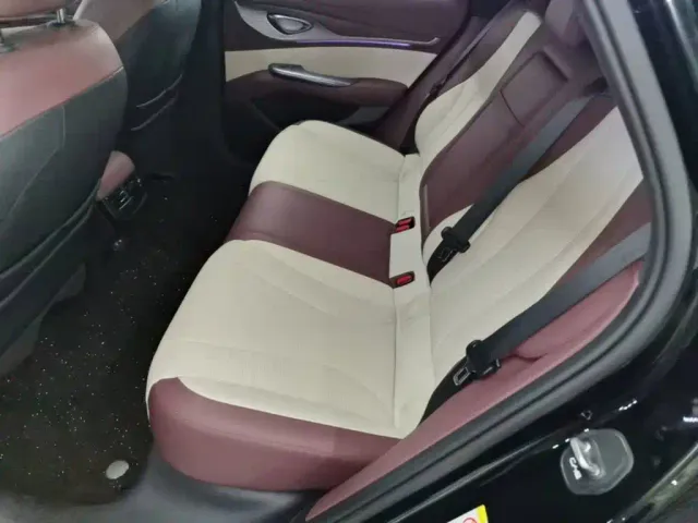 BYD Seal — Фото автомобиля 16