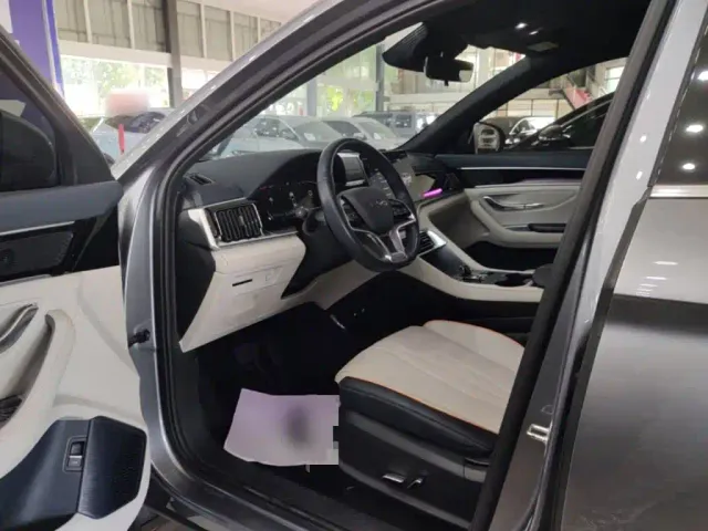 BYD Song PLUS — Фото автомобиля 15