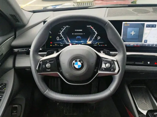 BMW 5 Series — Фото автомобиля 6