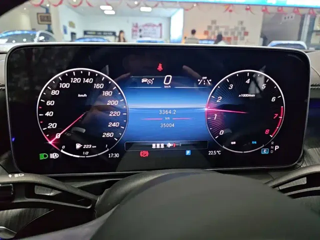 Mercedes-Benz C-Class — Фото автомобиля 11