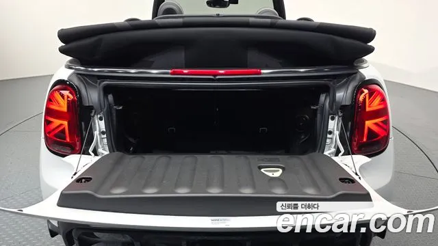 MINI Cooper Convertible — Фото автомобиля 23