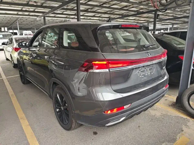 Changan CS75 — Фото автомобиля 4