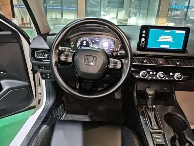 Honda Civic — Фото автомобиля 10