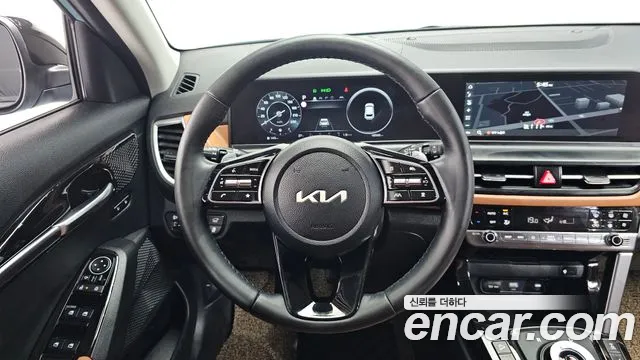Kia Seltos — Фото автомобиля 12