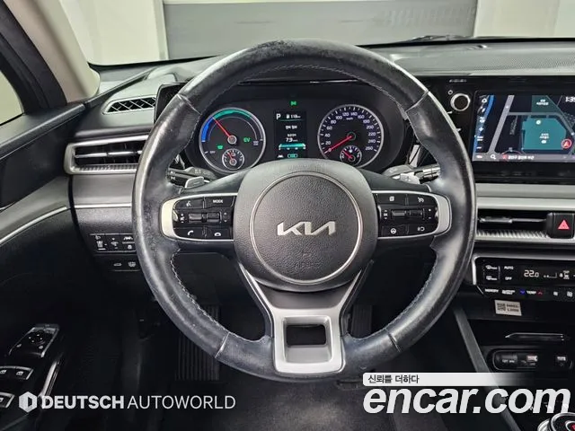Kia K5 Generation 3 — Фото автомобиля 13
