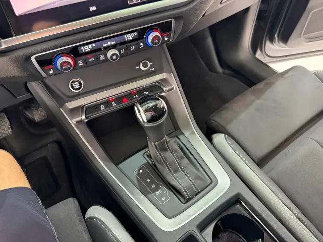 Audi Q3 — Фото автомобиля 15