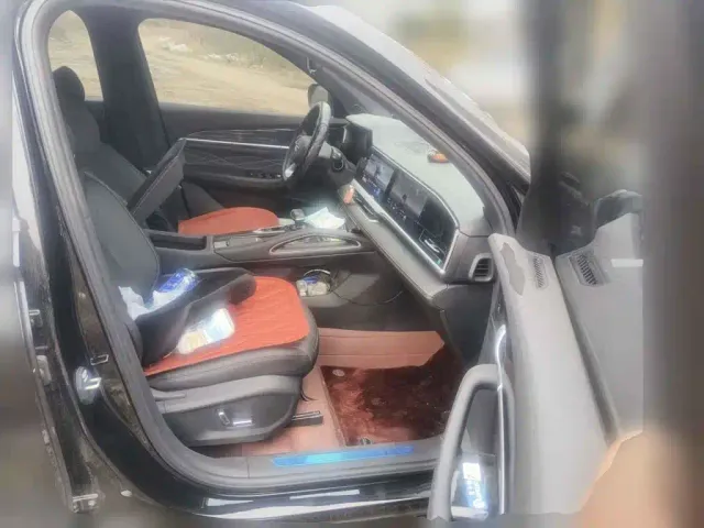 Geely Xingyue L — Фото автомобиля 10