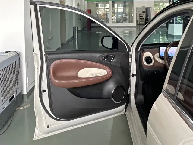 Wuling Bingo — Фото автомобиля 7