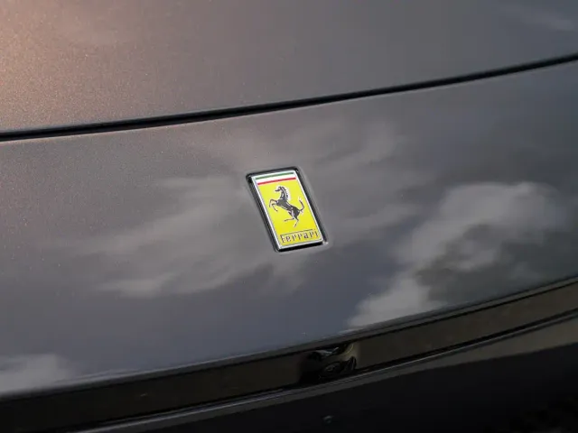 Ferrari Purosangue — Фото автомобиля 8